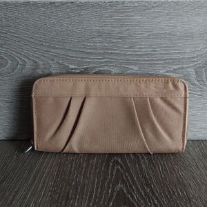 Travelon Tan Zip Around Wallet